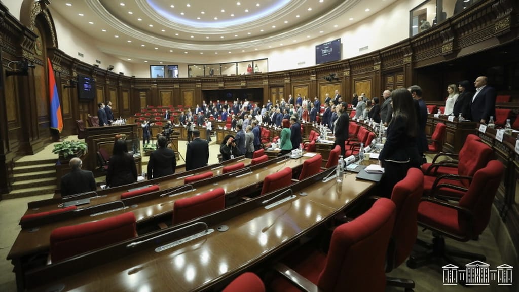 The Armenian government is evaluating a report to reform the Apostolic Church.