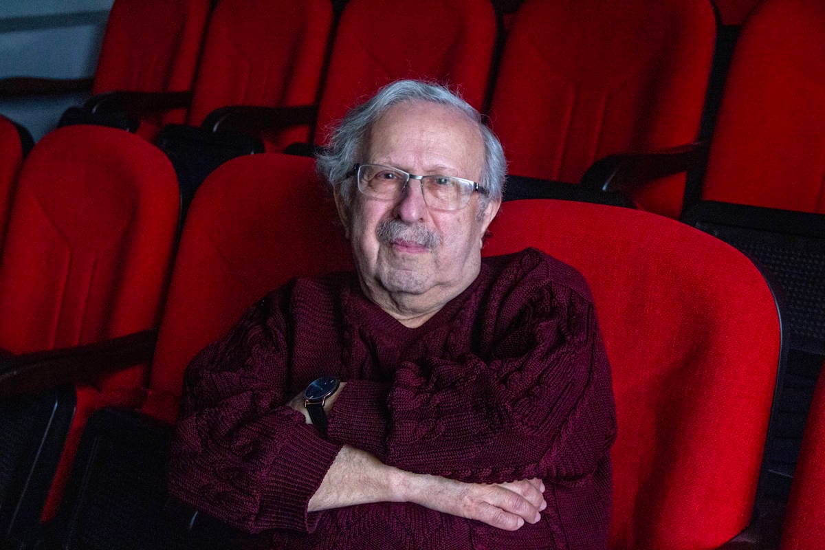 Arzruni passed away