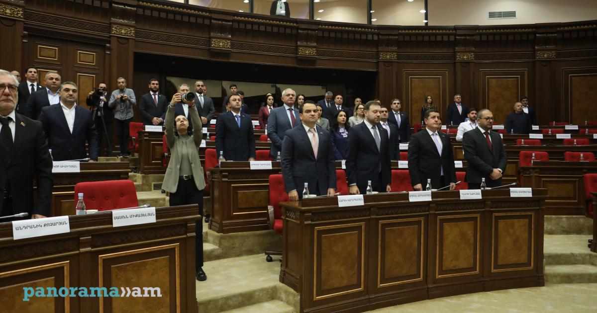 Armenian parliament commemorates victims of 1999 attack