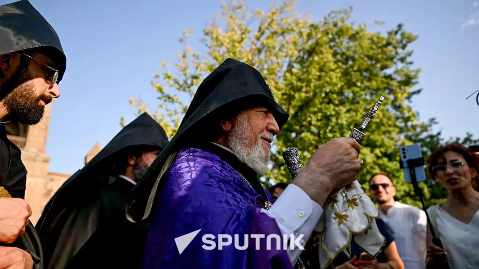 AAЦ ще реагира на всякакви незаконни действия на властите