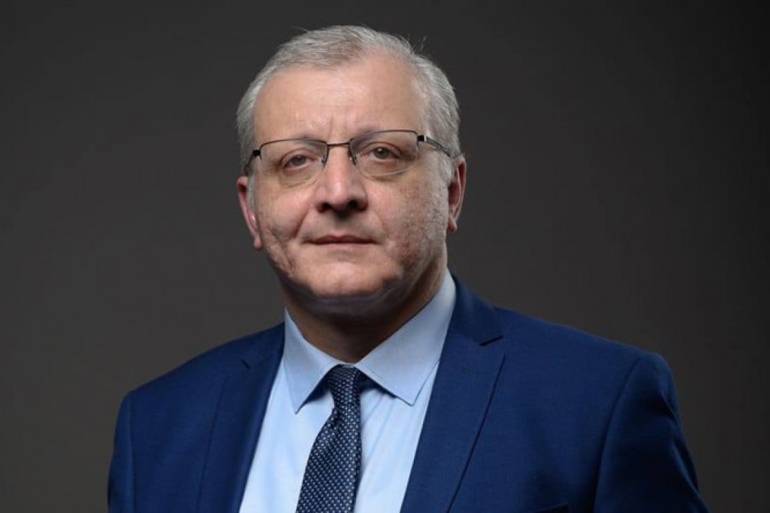 Пашинян се опита да удължи „срока на годност“ на своето правителство