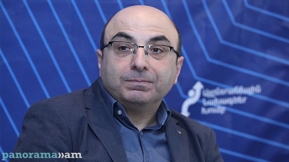 Истинските грабители живеят безразлични към проблемите на страната
