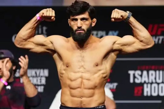 Arman Tsarukyan knocked out Mauricio Rufi