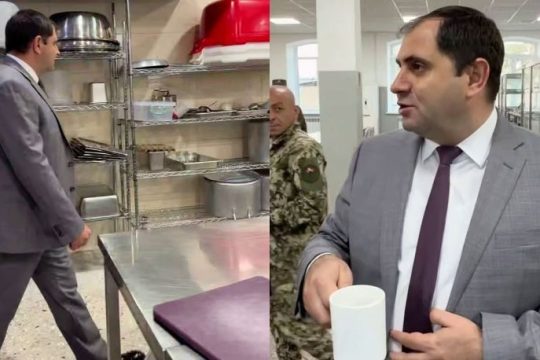 Մինչև մեր զինվորների նախաճաշելը հետևեցի սննդի պատրաստման գործընթացին․ Պապիկյան