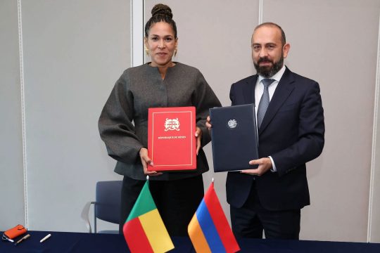 Միրզոյանը և Բենինի ԱԳ նախարարը հուշագիր են ստորագրել