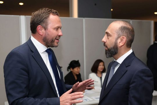 Միրզոյանը հանդիպել է Էստոնիայի ԱԳ նախարարի հետ
