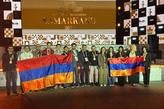 Armenian chess teams win bronze medals at the Olympics