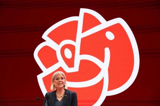 Swedish opposition leader refuses to form government after winning election