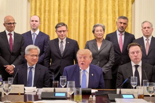 American banking companies sign agreement at the White House to strengthen internal controls