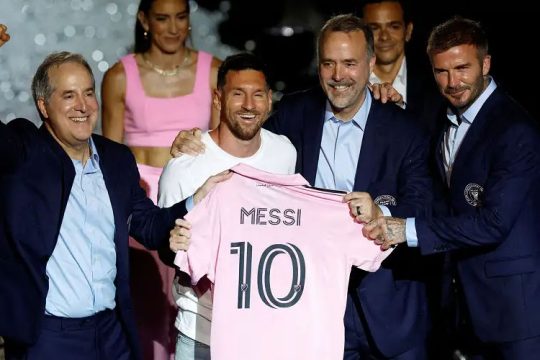 Messi should win Ballon d'Or: Beckham