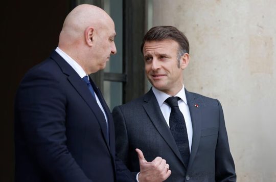 Macron and Aoun discuss Israeli attacks in Lebanon