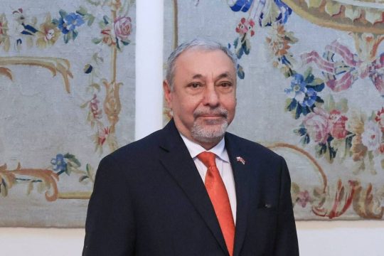 Ալեքսանդր Արզումանյանը հետ է կանչվել Լեհաստանում Հայաստանի արտակարգ և լիազոր դեսպանի պաշտոնից