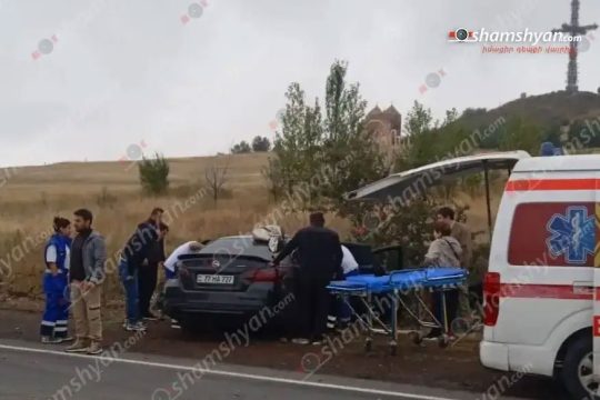 Car accident near "Tareri Purak": 5 injured