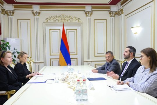 ՀՀ ԱԺ նախագահն ու ԵՄ դիտորդական առաքելության ղեկավարն անդրադարձել են տարածաշրջանային կայունության և անվտանգության ապահովմանն առնչվող հարցերի