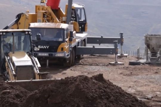 Պիլոտային ծրագրի շրջանակում բանակային դիրքերում կառուցվում են ստացիոնար բաղնիքներ. Պապիկյան