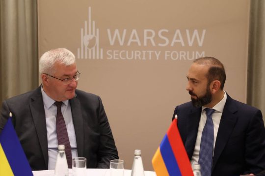 Միրզոյանն ու Սիբիհան քննարկել են Հայաստան–Ուկրաինա հարաբերությունների զարգացման հնարավորությունները