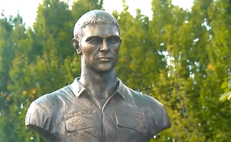 A bust of Georgian national hero Giorgi Antsukhelidze has been installed in Zugdidi