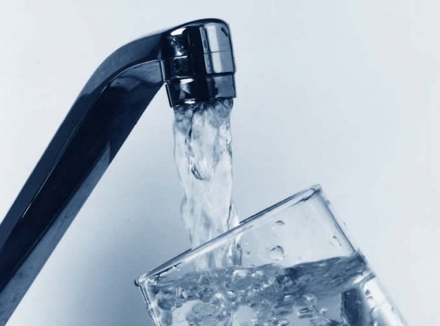 As a precaution, the CDC urges people to pay attention to the taste, smell, and color of tap water.