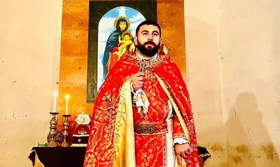 Վարչական դատարանը բավարարել է Տեր Աբրահամ քահանա Մարտիրոսյանի հայցը. Արա Զոհրաբյան