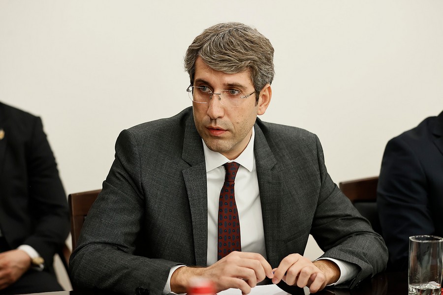 Դատարանը պարտավորեցրեց հերքել արդարադատության նախկին նախարար Գրիգոր Մինասյանի վերաբերյալ զրպարտող տեղեկությունները