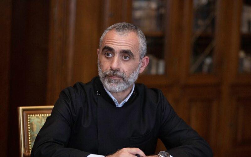 Մայր Աթոռին հատկացված շինությունները Հայոց Հայրապետի անձնական ունեցվածք ներկայացնելը ակնհայտ մանիպուլյացիա է և ամոթալի սուտ. Տեր Եսայի ավագ քահանա Արթենյան