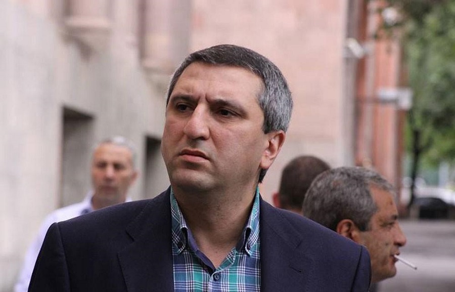 «Այնուամենայնիվ, Երկիրը պտտվում է». Վահե Վարսանյան