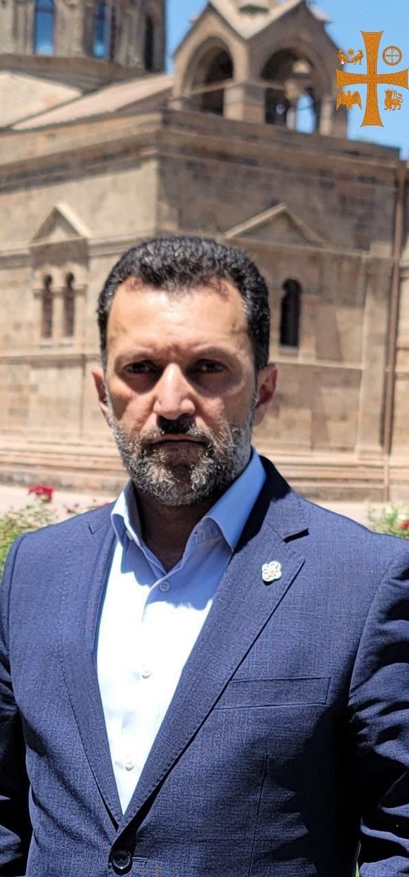 "Politics of martyrdom" or desecration and sale of statehood?