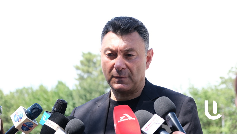 «Հոկտեմբերի 19-ի առաջարկով Շուշին ադրբեջանցիներին հանձնելու հարց չի եղել։ Ավելին՝ ակնհայտ էր, որ հոկտեմբերի 19-ին արդեն իշխանության համար պարզ էր, որ պատերազմը դեպի պարտություն է գնում». Էդուարդ Շարմազանով