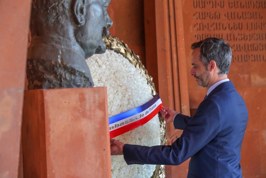 We paid tribute to the memory of the Armenian resistance fighters of Musa Dagh