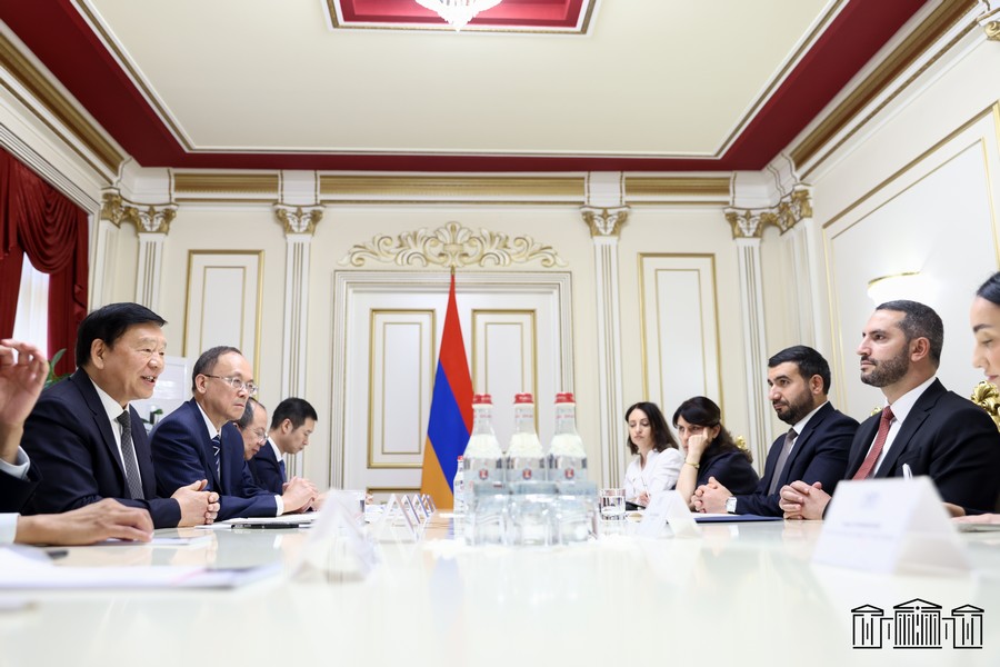 Քննարկվել են Հայաստանի և Չինաստանի միջև երկկողմ կապերի զարգացմանն առնչվող հարցեր