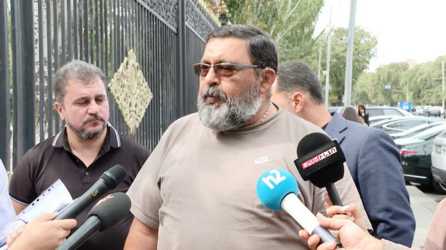 «Մենք էլ ունենք հիմնավոր կասկածներ, որ դավաճանությունը եղել է ամենաբարձր մակարդակի վրա»․ Արսեն Ղուկասյան