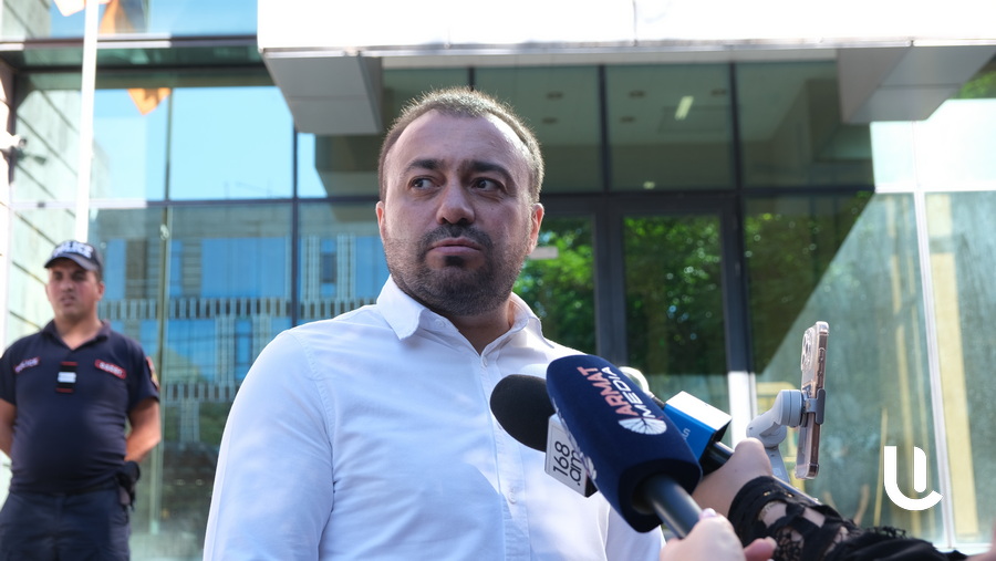 «Միջին վիճակագրական ՔՊ-ական մոտեցում է. մարդկանց կյանքը, ծառայությունները թանկացնել, իսկ իրենց եկամուտները ավելացնել». Ընդդիմադիր ավագանին՝ քաղաքապետարանում աշխատավարձերի բարձրացման մասին