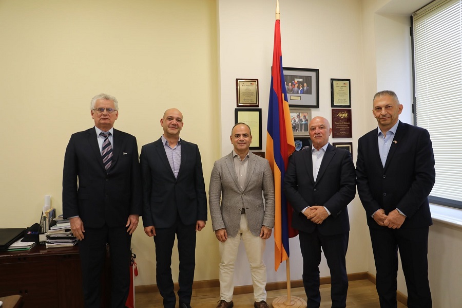Քննարկվել են Հայաստանի և Հունգարիայի հայ համայնքի միջև կապերի ամրապնդման, համագործակցության զարգացման հնարավորությունները