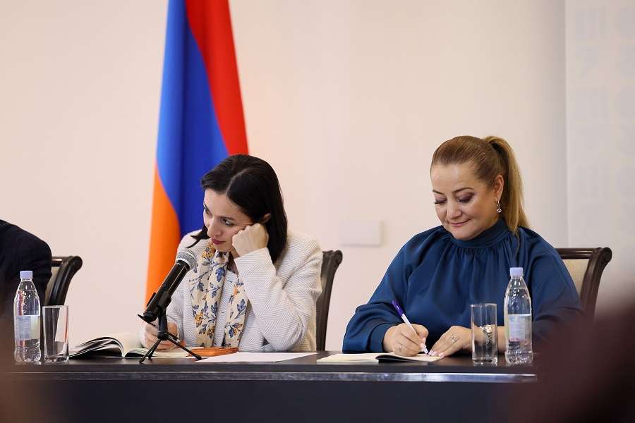 Գիտական ինստիտուտների ղեկավարների հետ քննարկվել են բարեփոխումները, գիտական կազմակերպությունների կառավարման, ֆինանսավորման և այլ հարցեր