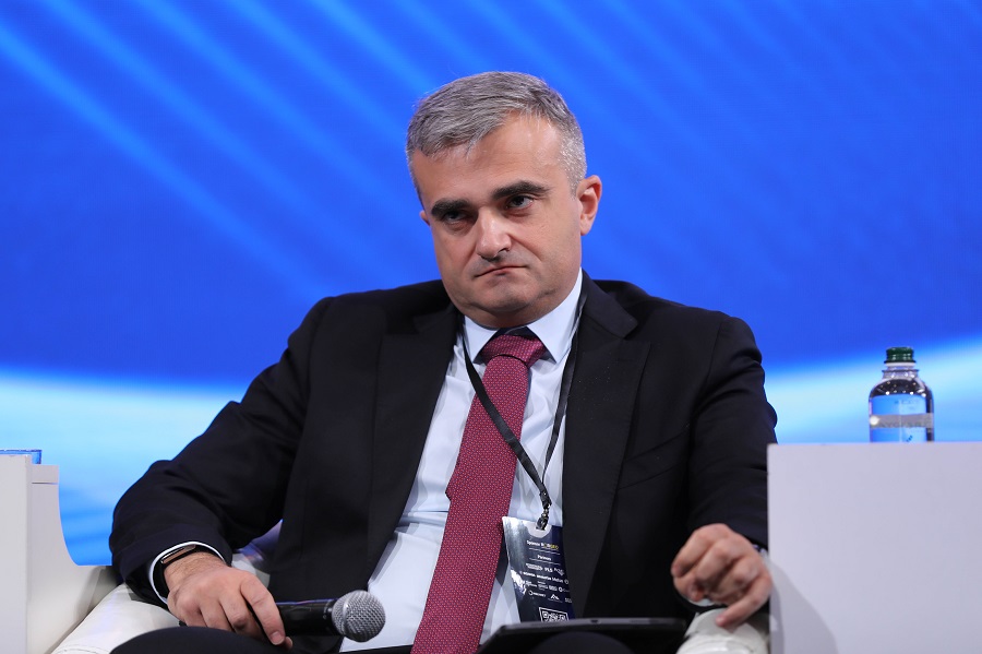 Արմեն Ստեփանյանը Mining Armenia Forum 2026-ի պանելային քննարկման ընթացքում ներկայացրել է, թե ինչով է առանձնանում պատասխանատու հանքարդյունաբերական ընկերությունը