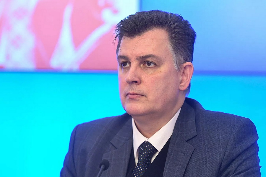 «Հայաստանի ներկայիս ղեկավարությունը, հետեւելով արեւմուտքին, կորցրել է առողջ դատողությունը».. ռուս քաղաքագետ