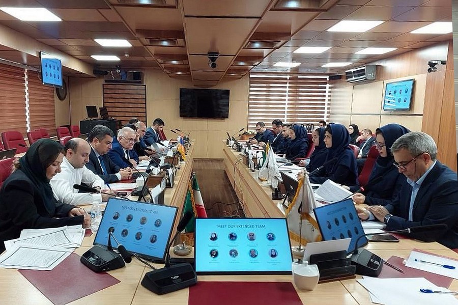 Steps towards full implementation of the preliminary electronic data exchange system between the customs authorities of Armenia and Iran were discussed.