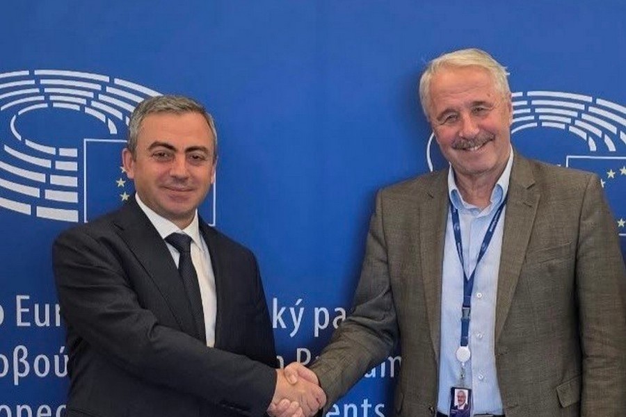 Իշխան Սաղաթելյանը Յանիս Մանյատիսին է ներկայացրել ՀՅԴ մոտեցումները Հայաստանի ներքաղաքական զարգացումների և արտաքին մարտահրավերների վերաբերյալ