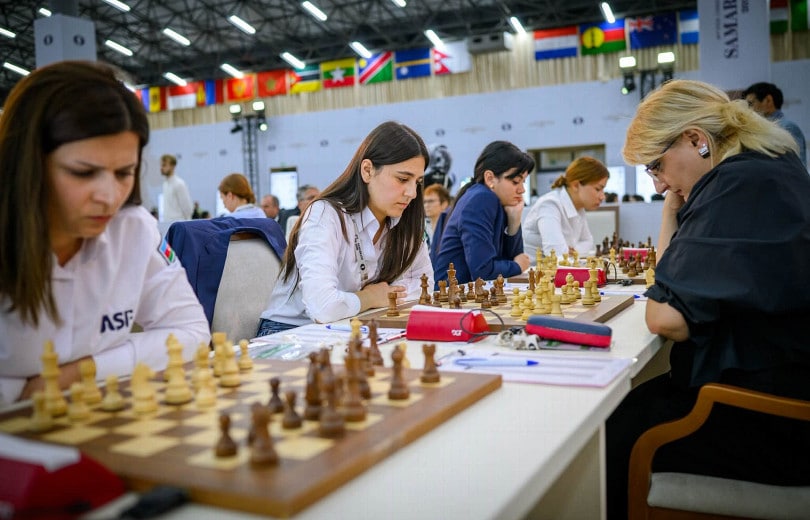 L’équipe féminine d’échecs d’Arménie bat l’Azerbaïdjan lors de la 7e ronde des 46e Olympiades des échecs à Samarcande