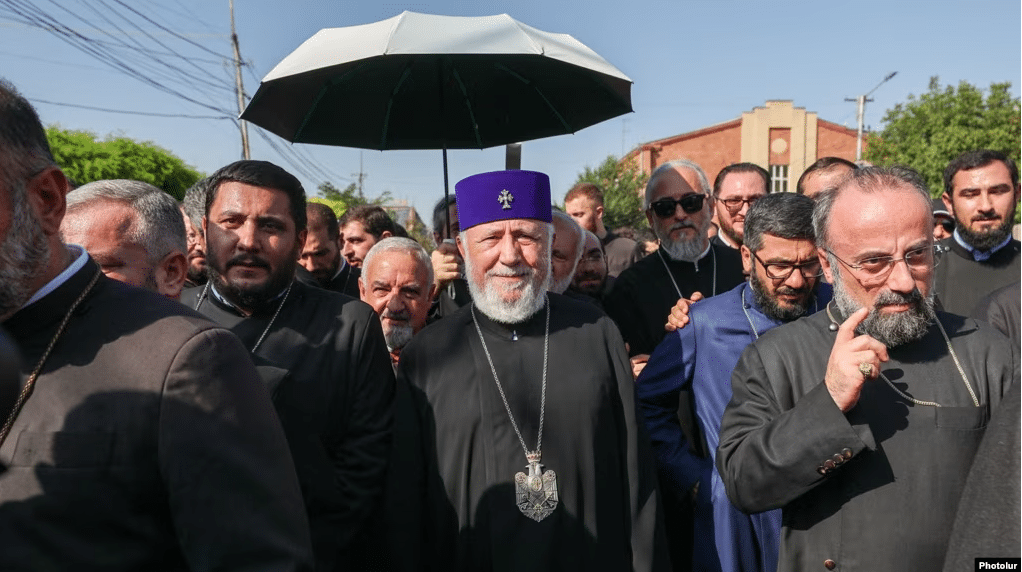 Reprise du procès du responsable de l’Église arménienne