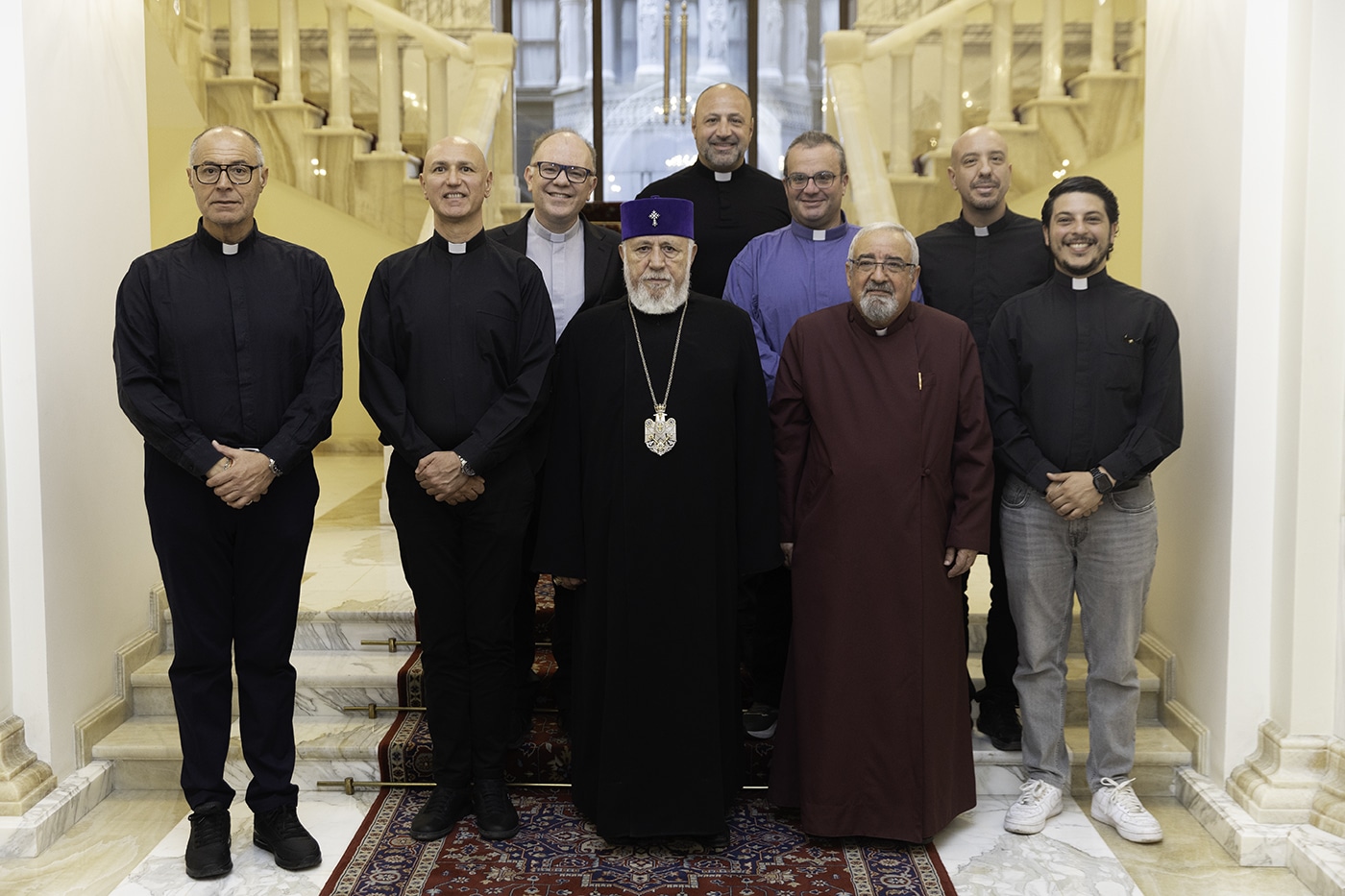 Le Catholicos de tous les Arméniens a reçu des membres du clergé du diocèse catholique de Naples