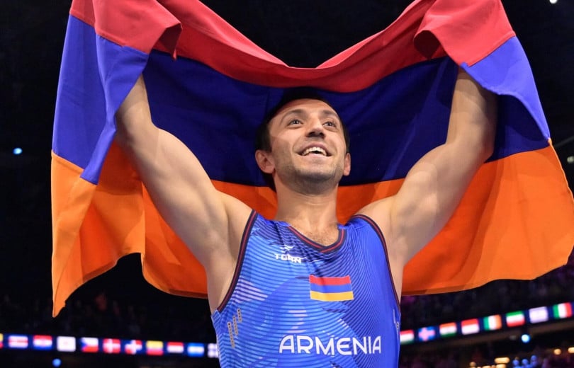 Le gymnaste Artur Davtyan (Arménie), double champion du monde au saut de cheval à Rotterdam