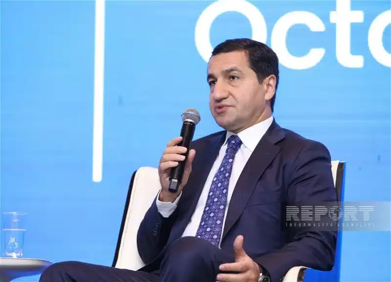 Hajiyev : L’Azerbaïdjan appelle le gouvernement arménien à préparer sa société à la paix