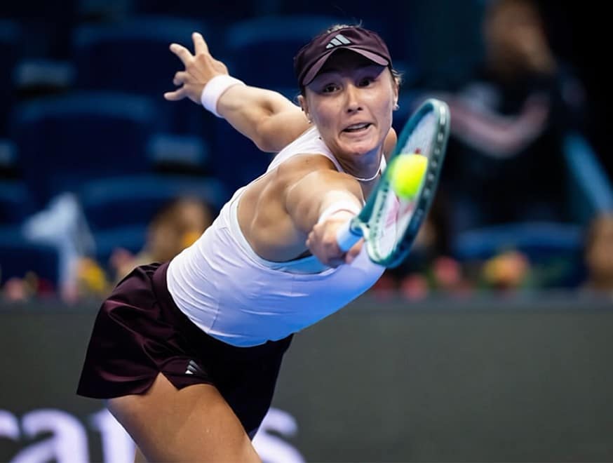 Alina Charaeva (Armenia) qualifies for the round of 16 of the Beijing tournament (WTA-1000) after eliminating world number one Elena Rybakina