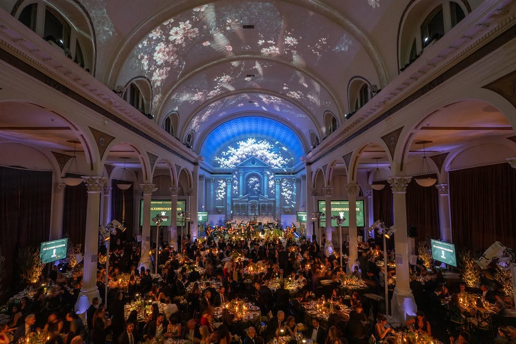 Le premier gala de Tumo à Los Angeles aux Etats-Unis récolte plus de 17 millions de dollars pour le développement du réseau Tumo en Arménie