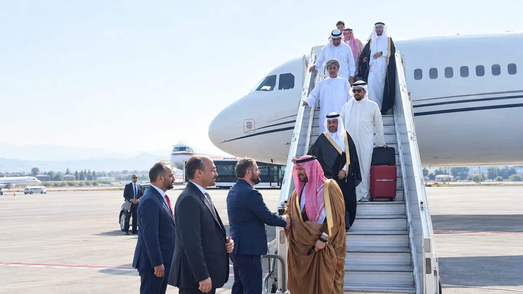 Arrivée du prince saoudien Abdulaziz bin Talal Al Saud en Arménie