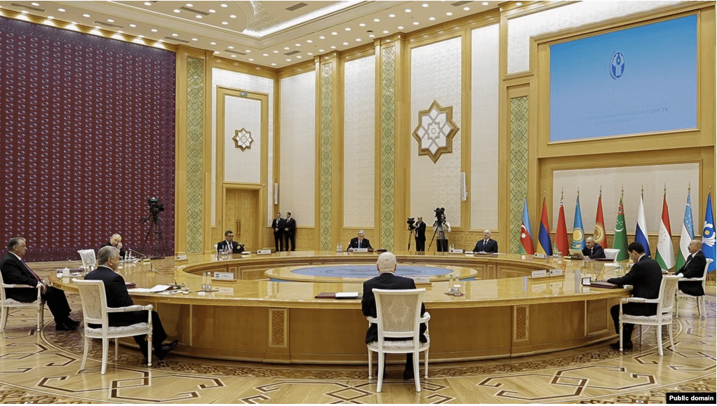 Pashinian dément s’être entretenu avec Poutine et Aliyev