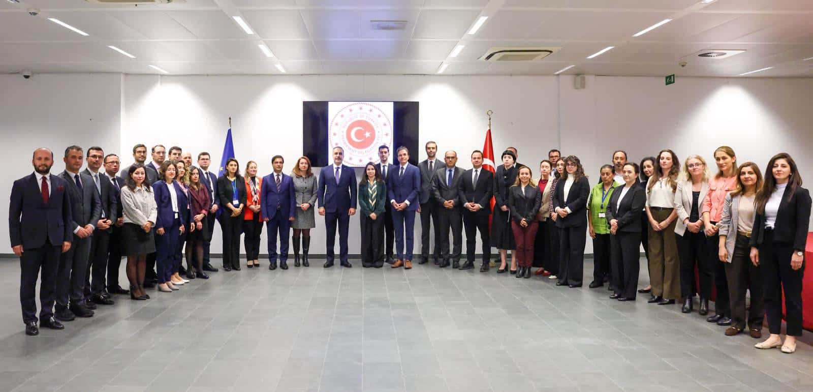 Sept chefs de la diplomatie d’Europe et du Moyen-Orient à Istanbul vendredi