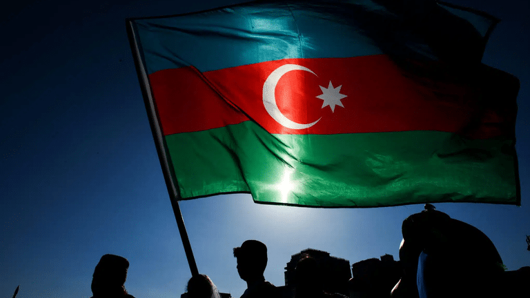 Hijab à l’école : entre l’Iran et la Turquie, l’Azerbaïdjan se découvre une nouvelle ligne de fracture
