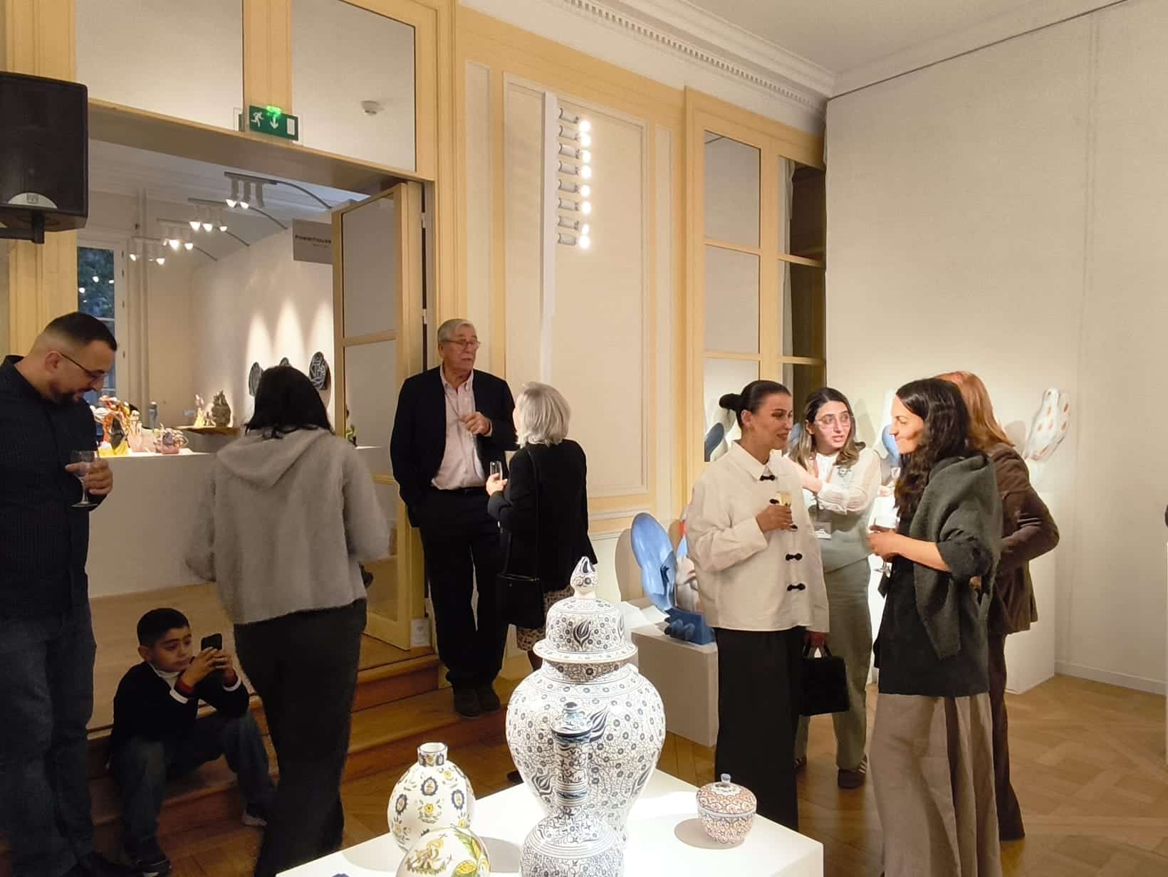 « Regards Croisés » : La céramique arménienne à l’honneur à la Maison de l’Amérique latine jusqu’au 25 octobre